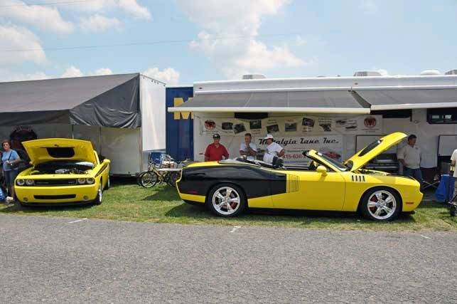 Attached picture 2009 Challenger convertibles.jpg